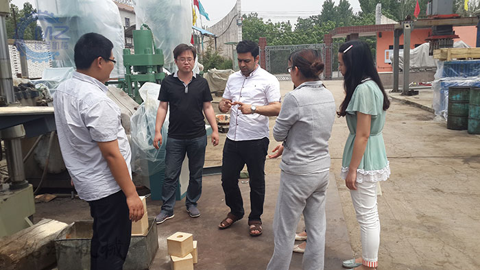 ������ţ������Һѹ��